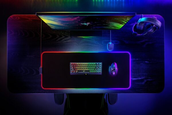 Razer Strider Chroma Žaidimų pelės kilimėlis, RGB, Juoda - Image 5