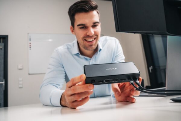 Verbatim 32171 CDS-15 USB-C Pro Jungčių stotelė 15 Ports, Pilka/Juoda - Image 10